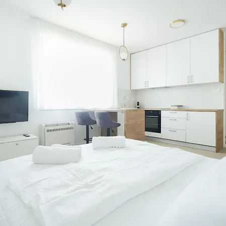 Luminous Living Apartament *